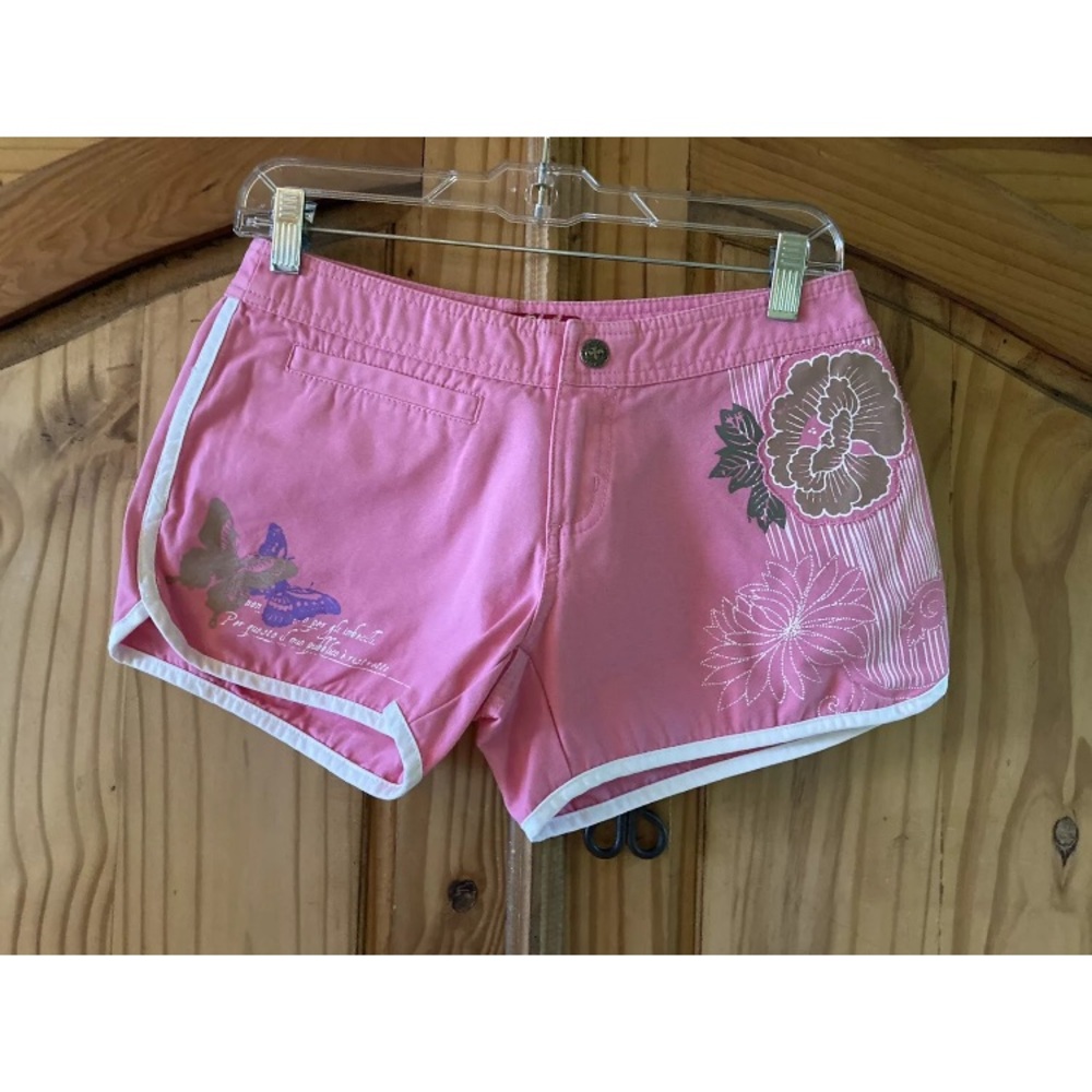 Women’s pink Cult Goddess flower butterfly cute chino shorts size 8 - nwt